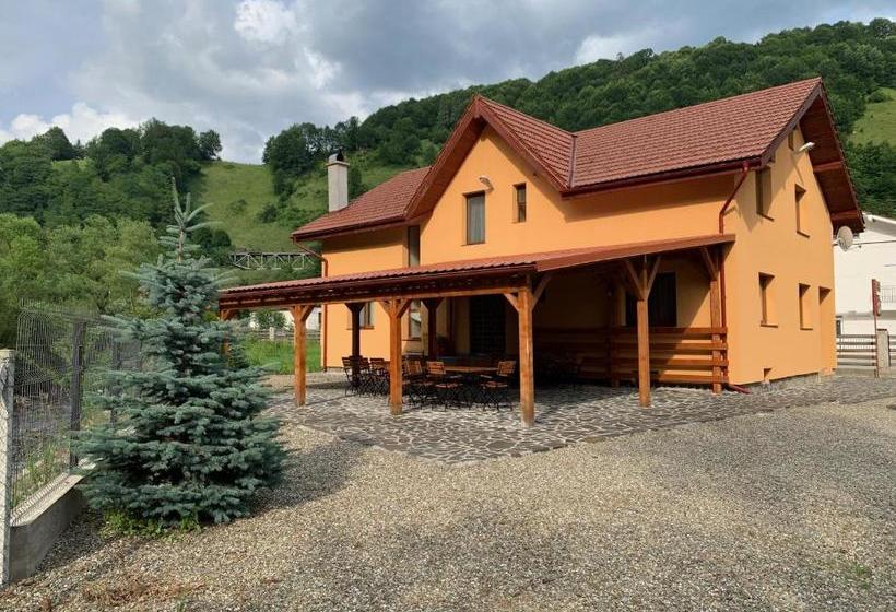 Пансион Krystal Romuli