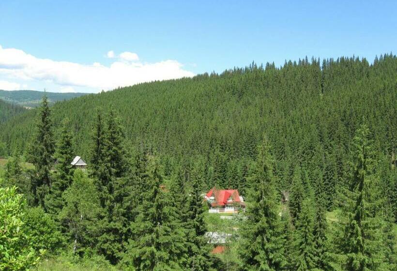 بنسيون Podina Guest House