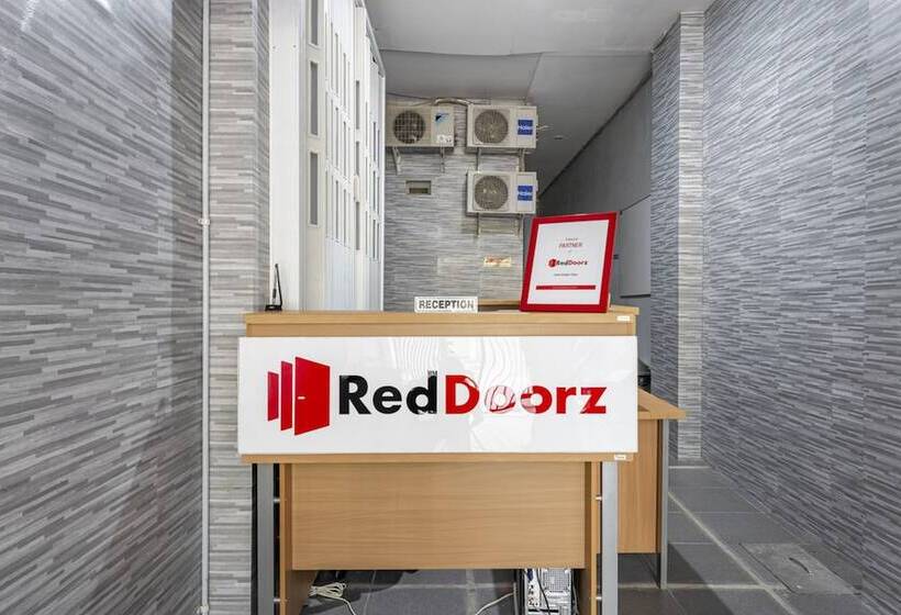 بنسيون Reddoorz @ Jemursari Surabaya 2