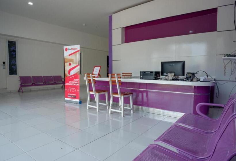 بنسيون Reddoorz Near Alun Alun Kaliwungu Kendal