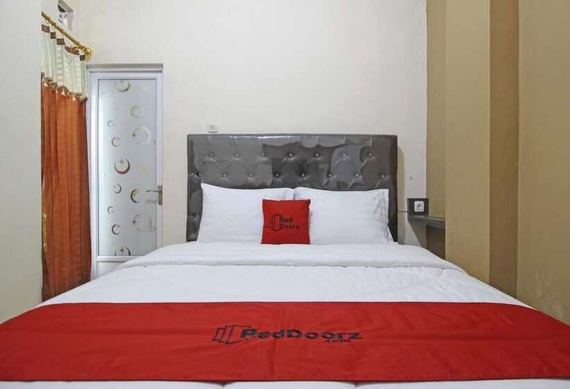 膳宿费 Reddoorz @ Palagan 3