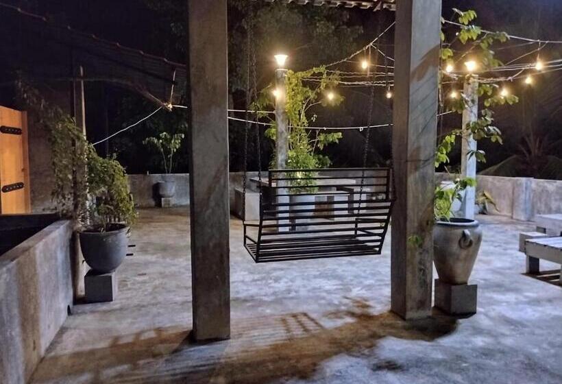 بنسيون Sinali Villa