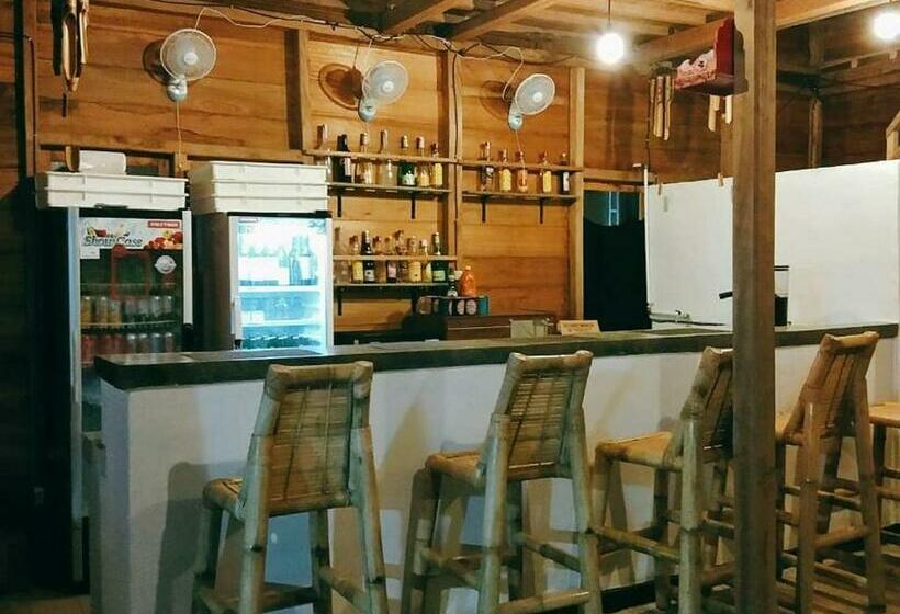 リゾートホテル Panorama Ekas