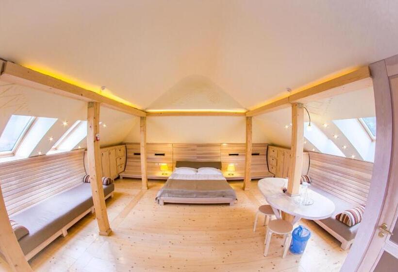 استراحتگاه Hata Hutsula