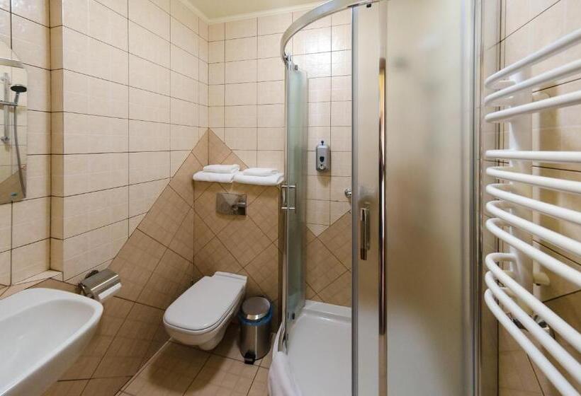 استراحتگاه Hata Hutsula