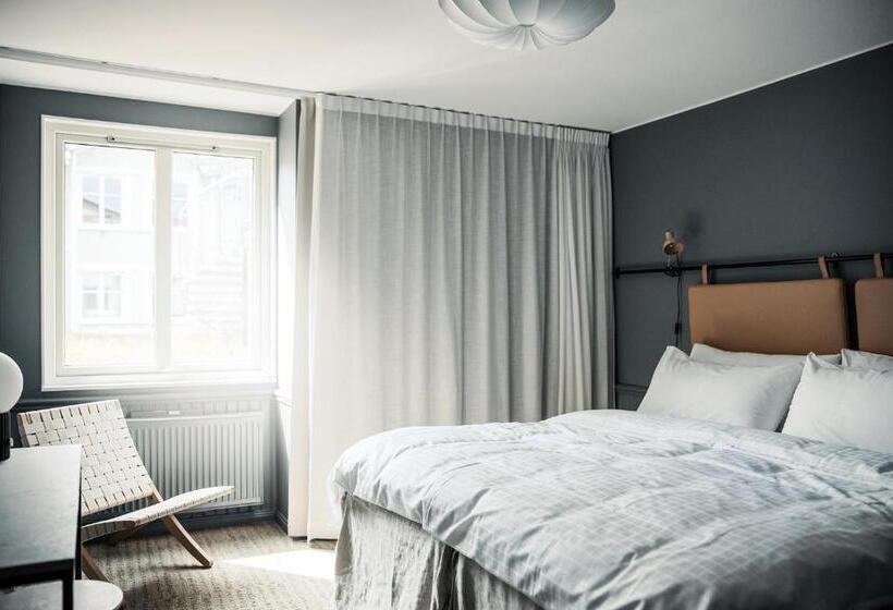 Sandhamn Seglarhotell