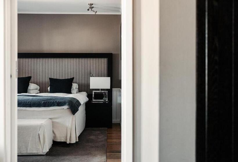 Sandhamn Seglarhotell