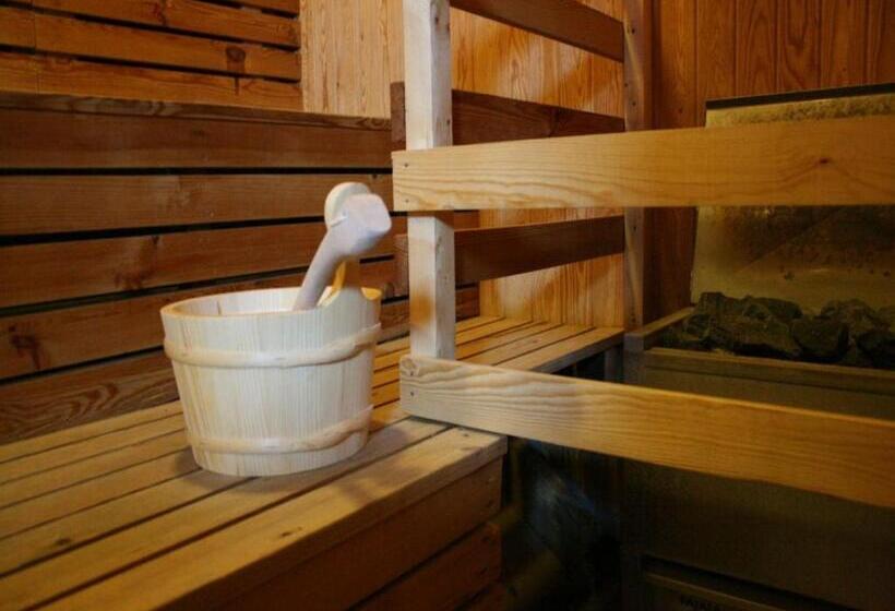 Trehörna Hotell & Konferens