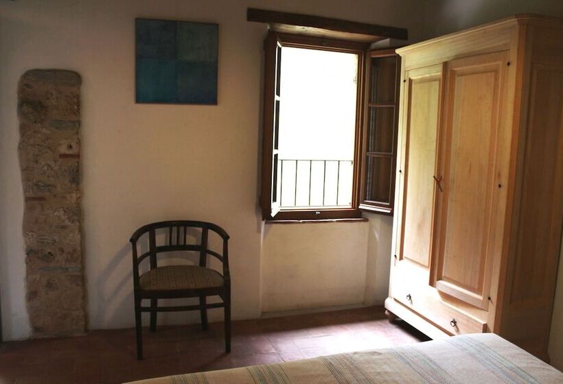 Almora Bed & Breakfast