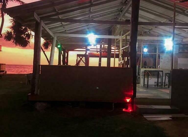 אתר נופש New Amadeo Beach