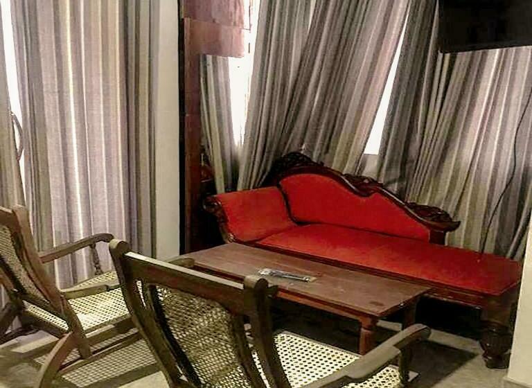 אתר נופש New Amadeo Beach