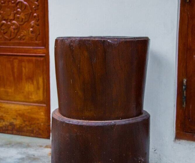 ベッドアンドブレックファースト Aqua Nillambe