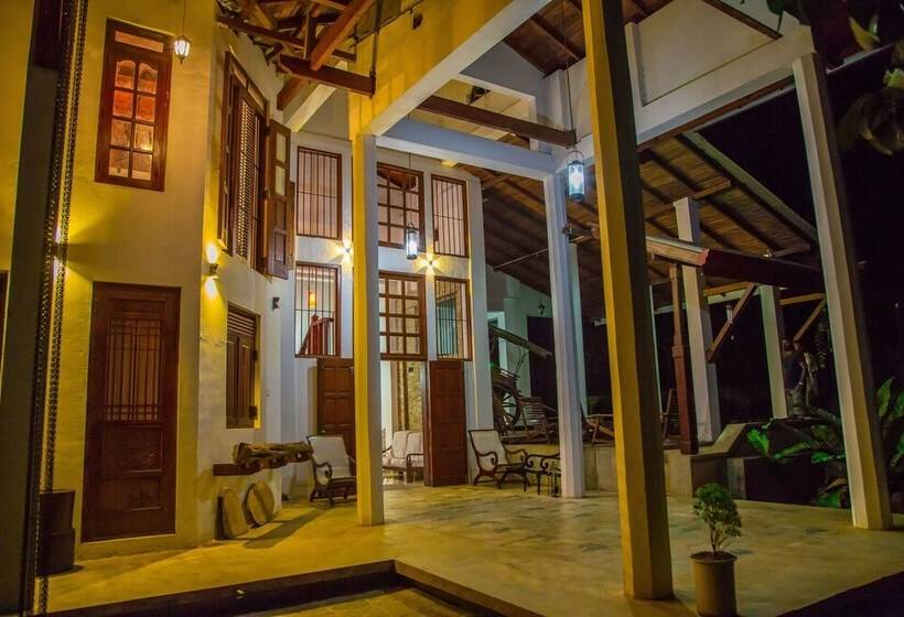 ベッドアンドブレックファースト Aqua Nillambe