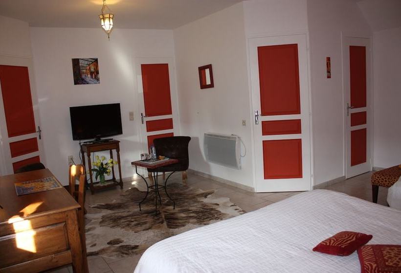 민박 Chambre D Hôtes Aux Logis De Trois Monts