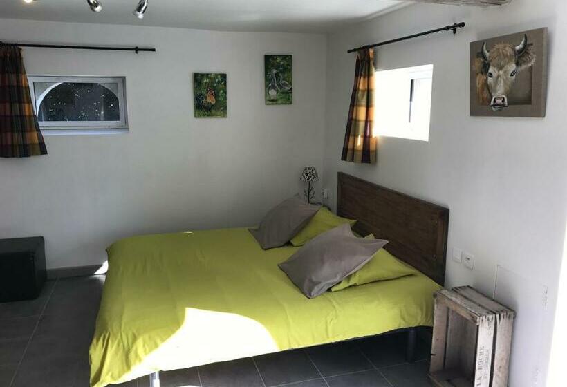 ベッドアンドブレックファースト La Petite Ferme