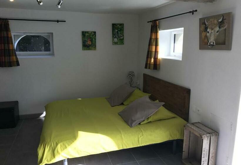 ベッドアンドブレックファースト La Petite Ferme