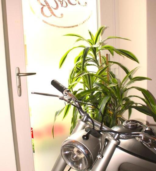 مبيت وإفطار La Piccola Corte Malpensa, 8 Minuti D Auto