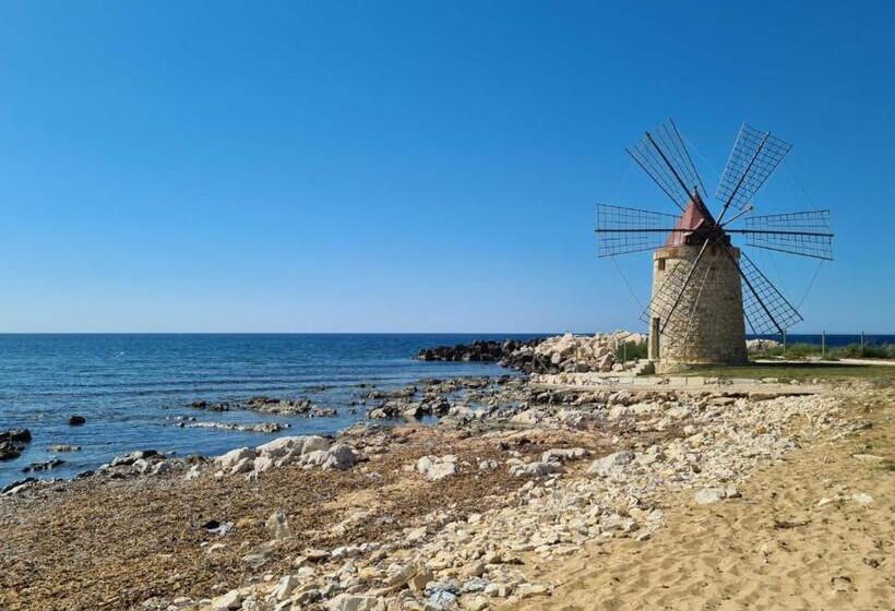 مبيت وإفطار Sole Mare Sale