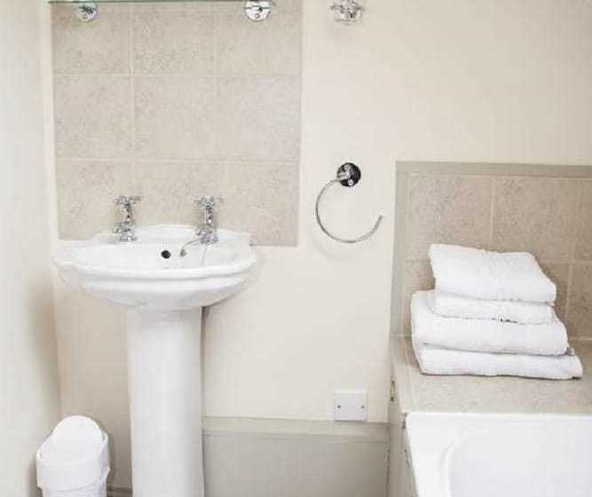 住宿加早餐  Tabor House