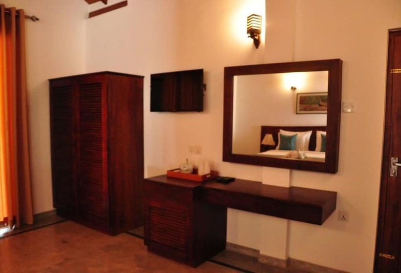 مبيت وإفطار Villa Peacock