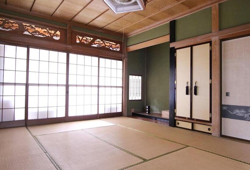 Guesthouse Karikakko   Hostel