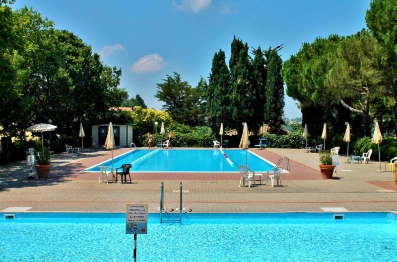 فندق فئة نجمة واحدة Camping Village Mar Y Sierra