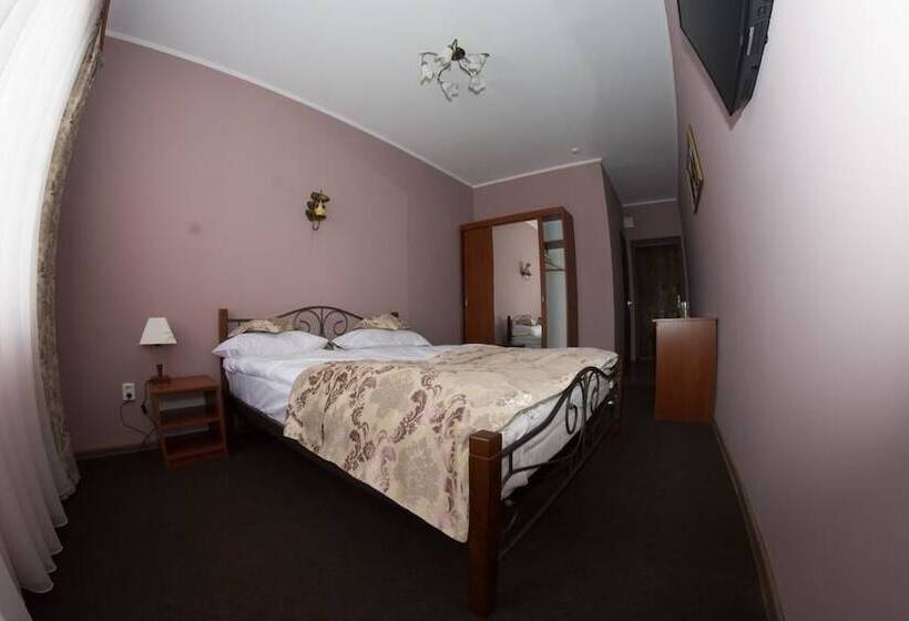 פונדק Panska Rovin