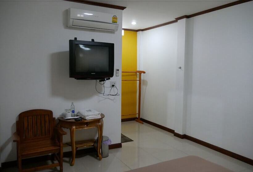 Отель 99 Resort