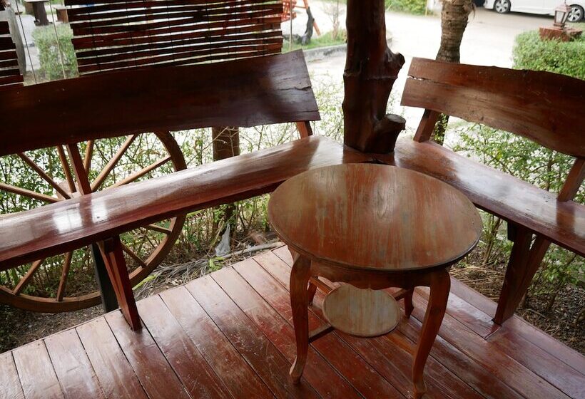 Отель 99 Resort