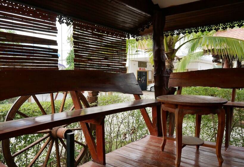 Отель 99 Resort