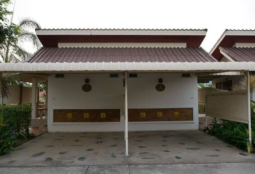 Отель 99 Resort