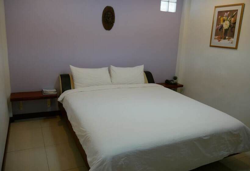 Отель 99 Resort