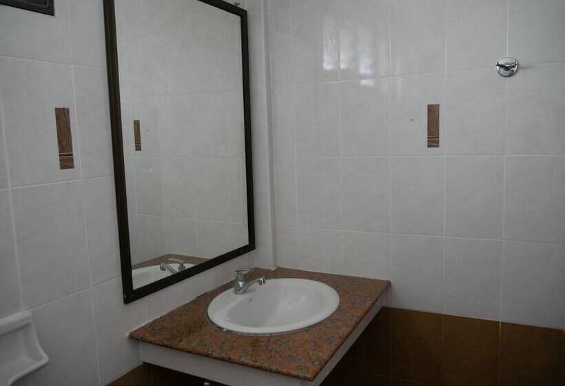 Отель 99 Resort