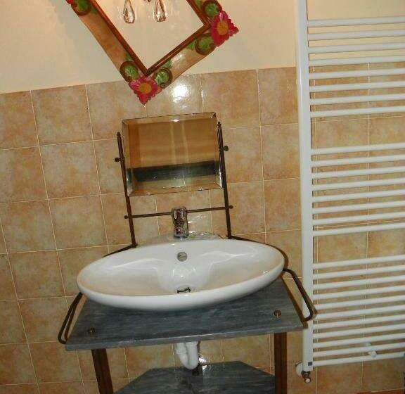 Отель Agriturismo Oro Di Berta