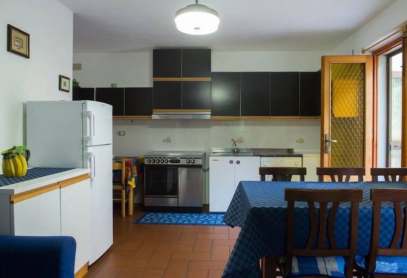 בית מלון כפרי Albergo Ristorante La Villa