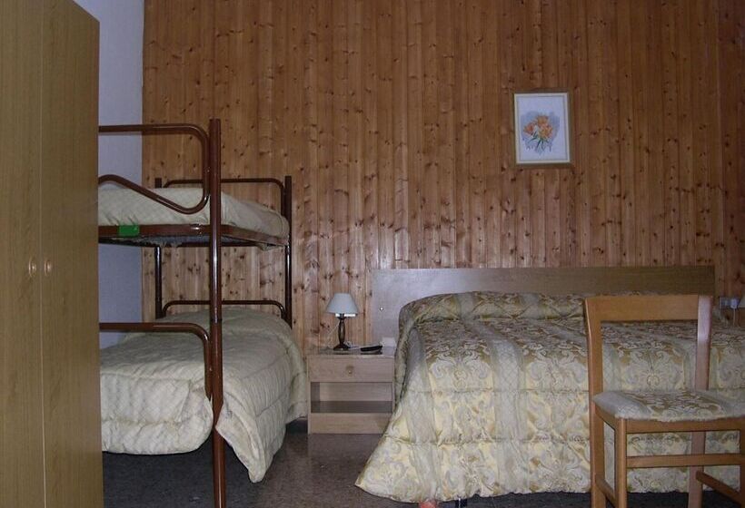 בית מלון כפרי Albergo Ristorante La Villa