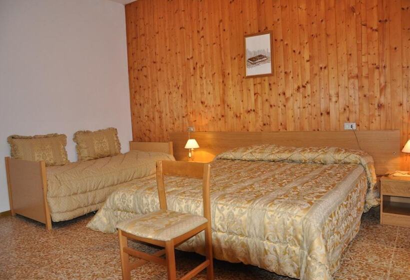 בית מלון כפרי Albergo Ristorante La Villa