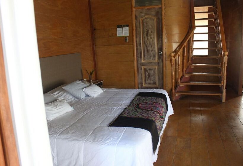 هتل Amazon Garden Ecolodge