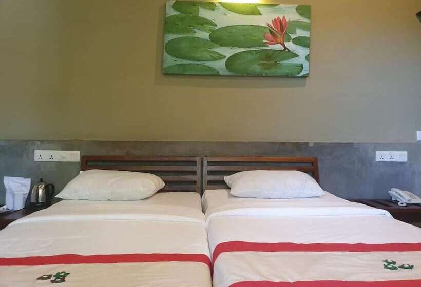 酒店 Ayur Ayur Ayurveda Retreat