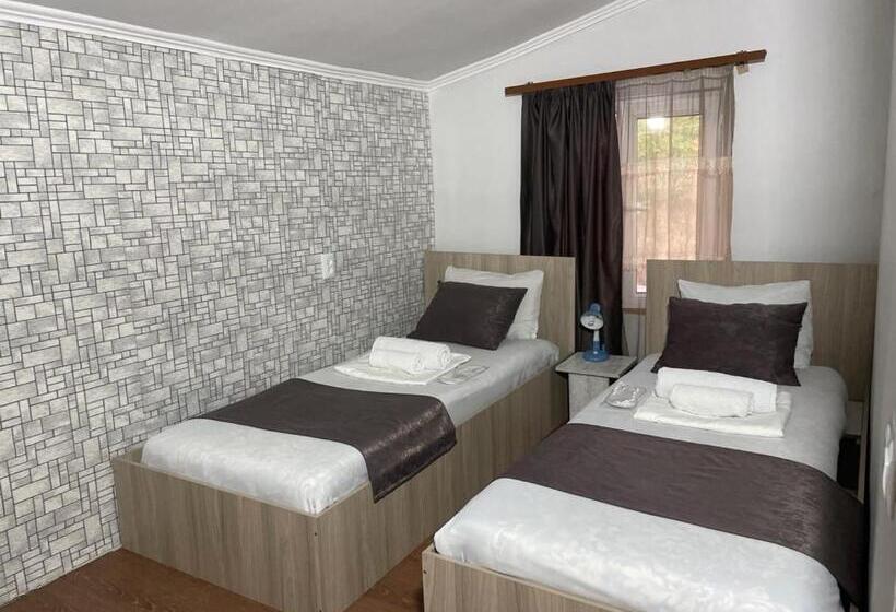 ホテル Byurakan Guesthouse & Cottage