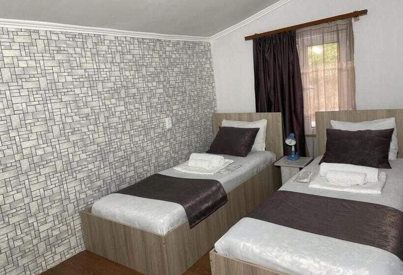 ホテル Byurakan Guesthouse & Cottage