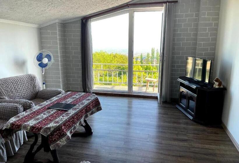 هتل Byurakan Guesthouse & Cottage