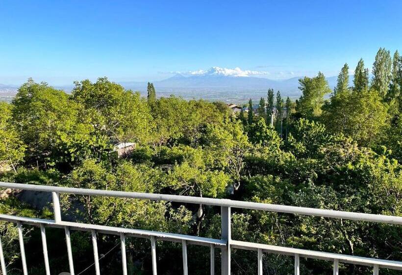 ホテル Byurakan Guesthouse & Cottage