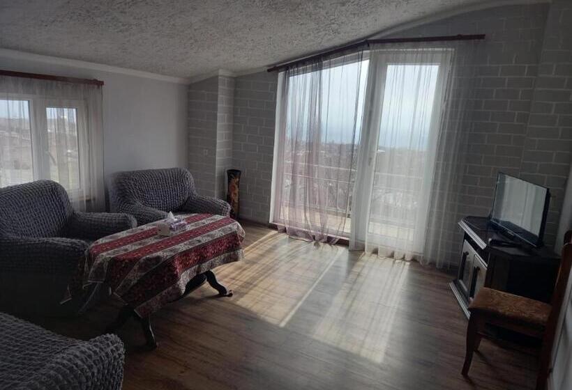 ホテル Byurakan Guesthouse & Cottage