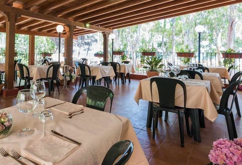 فندق Camping Marina