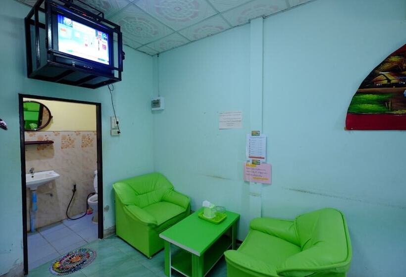 בית מלון כפרי Changkaew Resort