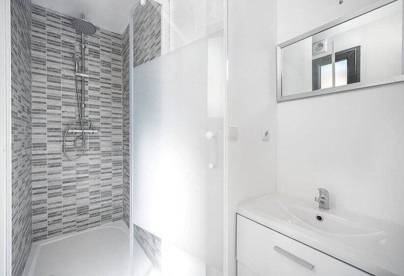 ホテル Dom Autocamp