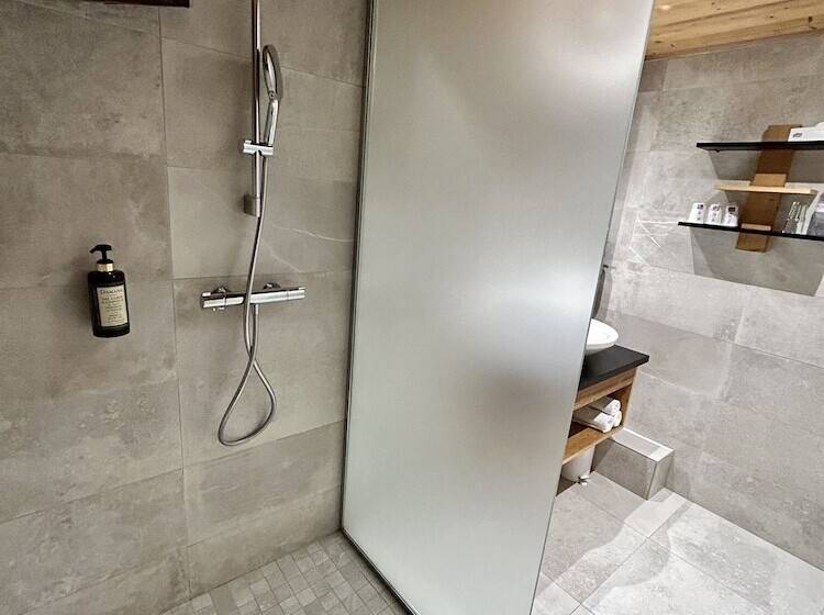 فندق Hameau Des Prodains   Hôtel