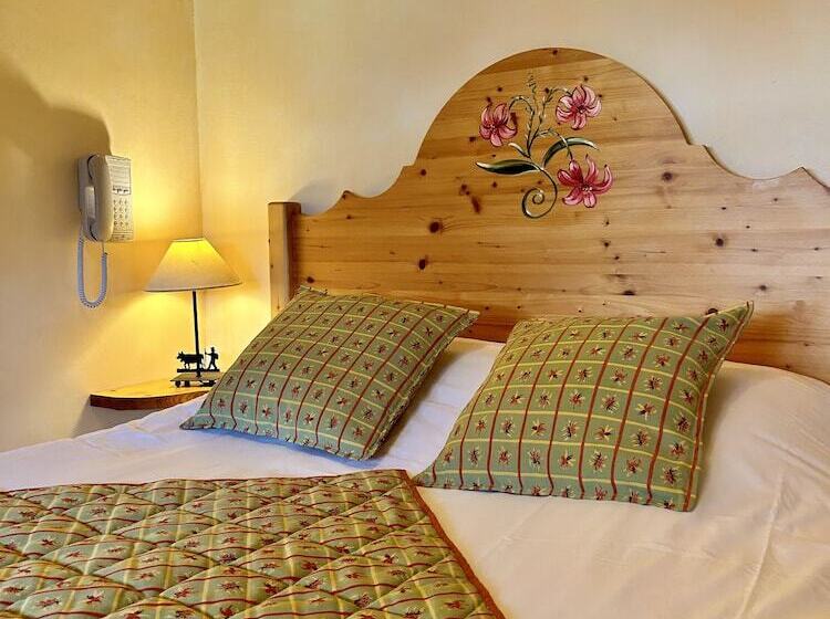 فندق Hameau Des Prodains   Hôtel