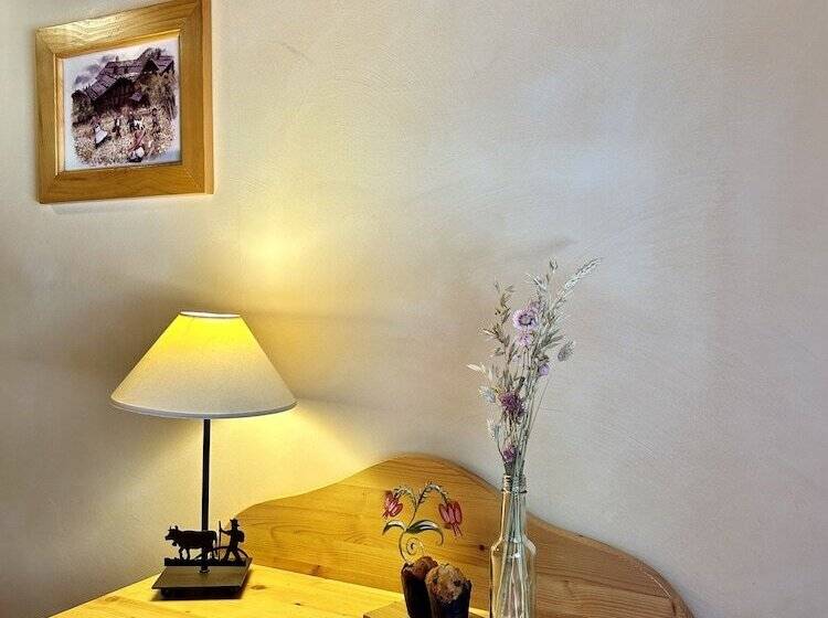 فندق Hameau Des Prodains   Hôtel